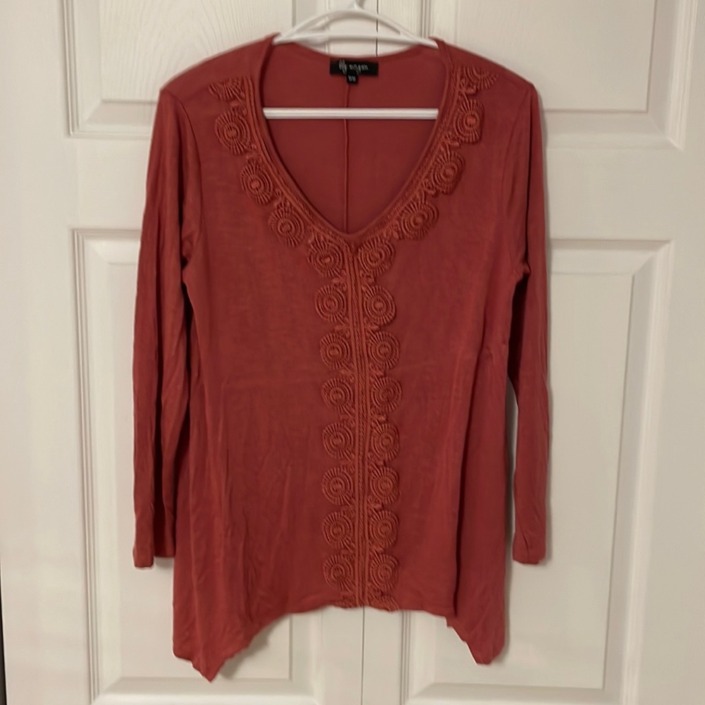 Lily Morgan top